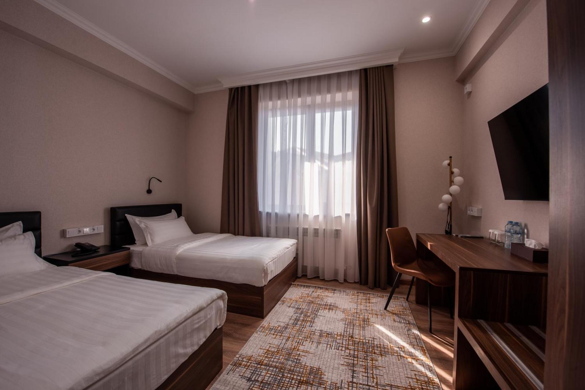 Silk Road Premium Hotel Ташкент Екстер'єр фото