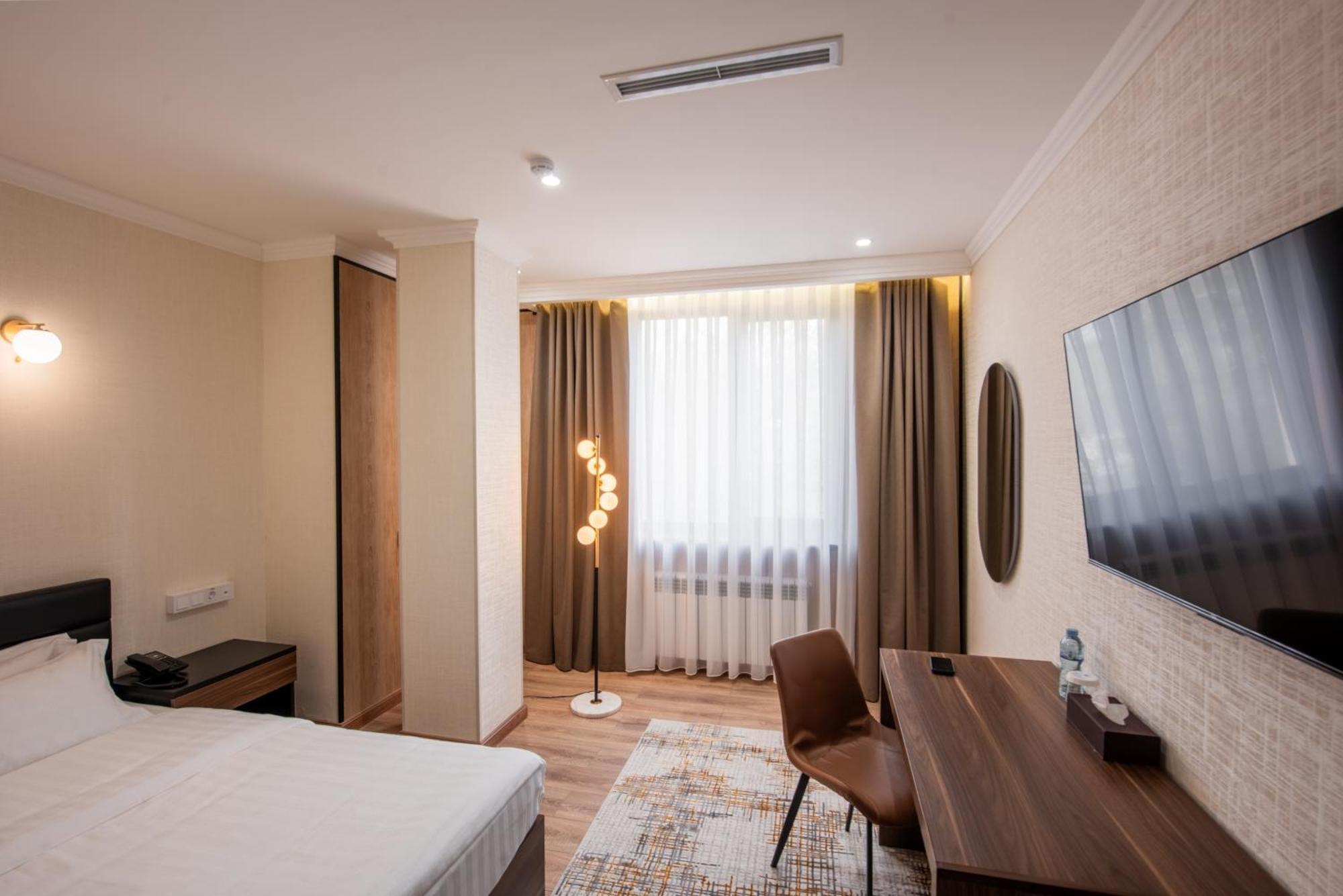 Silk Road Premium Hotel Ташкент Екстер'єр фото