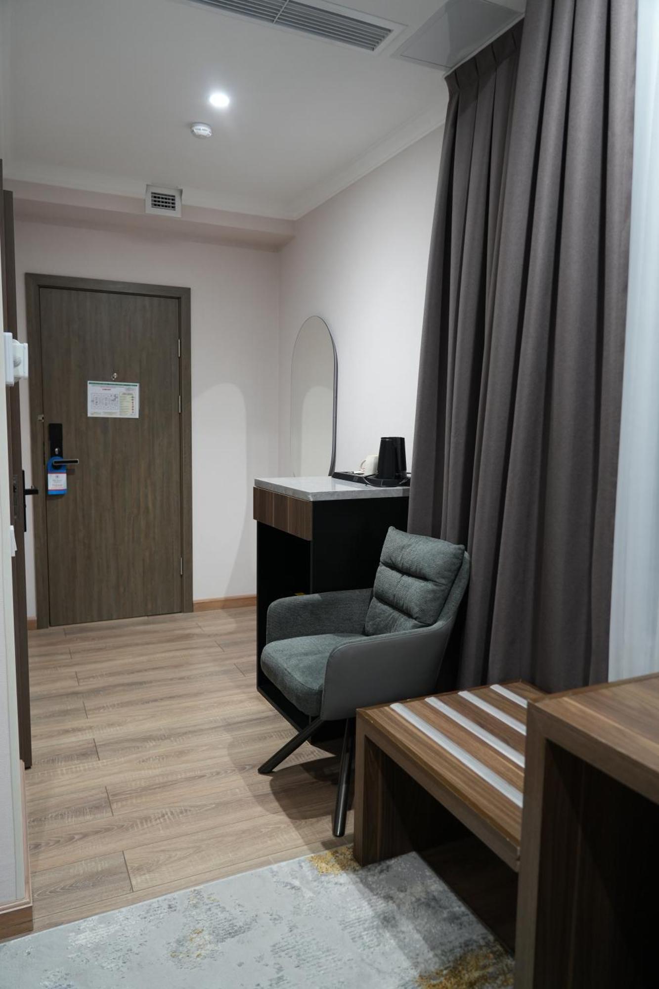 Silk Road Premium Hotel Ташкент Екстер'єр фото